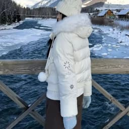 Snowflake Embroidery Winter Padded Jacket Women 2026 Thick Large Faux Fur Collar Hooded Parkas Female Sweet Short Puffer Jackets