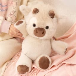 42cm Adorable Highland Cattle Plush Toy Huggable Running Cow Stuffed Animal Made with Premium Soft Fabric, Soothing Companion