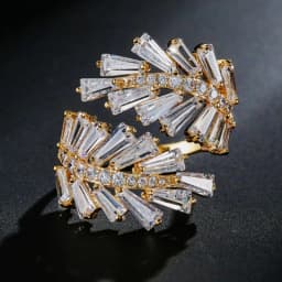 Huitan Aesthetic Flower Adjustable Finger Ring Female Brilliant Zirconia Jewelry for Engagement Ceremony Delicate Accessories