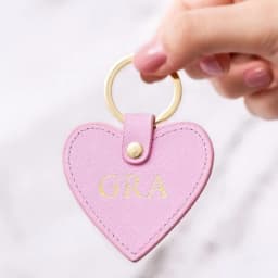 Free custom monogram logo leather keyring saffiano heart shaped kechians for promotion gift keychain ring keychain