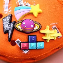Original Space Alien Designer Shoe Charms 5pcs/lot Shoe Buckle Accessories Luxury Rainbow Sun Clog Dog Upper Jewelry Decorations
