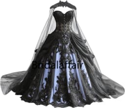 Gothic Weeding Dresses for Brides Black Lace Applique Bridal Dresses Embroidery Tiered Tulle Wedding Gowns with Cape