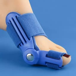 Big Toe Hallux Valgus Orthosis Day and Night Style Shoes for Men and Women with Overlapping Toes Big Toe Eversion Orthosis