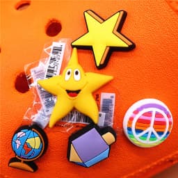 Original Space Alien Designer Shoe Charms 5pcs/lot Shoe Buckle Accessories Luxury Rainbow Sun Clog Dog Upper Jewelry Decorations