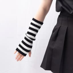 1Pair Knit Fingerless Gloves Women Soft Black White Stripes Warm Knitted Arm Warmers Winter Hand Accessories Stylish Elastic