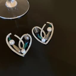 2023 New Fashion Trend Unique Design Elegant Exquisite Light Luxury Love Earrings For Women Jewelry Wedding Party Premium Gift