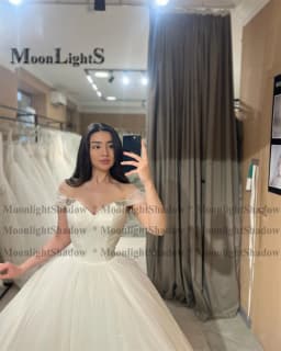 Moonlight Modern Wedding Gowns for Mariages Off the Shoulder Pleat Rhinestones Lace up Royal Train Suknia Slubna Customized