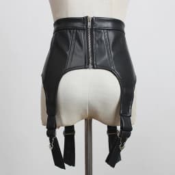 [EAM]  Black Zipper Metal Buckle Pu Leather Belt Personality Women New Fashion Tide All-match Spring Autumn 2026 1DD1938
