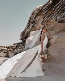 Customized Simple Mermaid Halter Boho Wedding Bride Gown Sexy Backless Soft Bridal Dress Robe Exquisite Modern Style Retro High