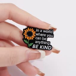 Funny Quotes Saying Enamel Pins Custom Start Each Day Grateful Heart WALKING HR VIOLATION Brooch Lapel Badge Jewelry Wholesale