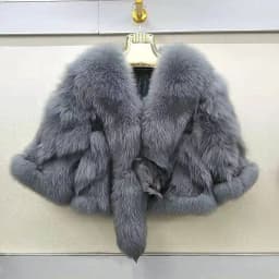 Autumn and Winter Real Fox Fur Coat Shawls Neckline Jacket Women Natural Fur Vest Shawl Short Trend Personality Lady Fur Poncho