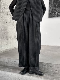[EAM]  High Elastic Waist Black Stripe Wide Leg Thick Woolen Pants New Trousers Women Fashion Tide Autumn Winter 2026 1DH2448