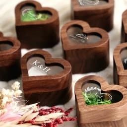 1PCS Free Engraving Custom Love Heart Shaped Walnut Wood Ring Box for Wedding Ceremony Jewelry Box Storage Proposal Wedding Gift