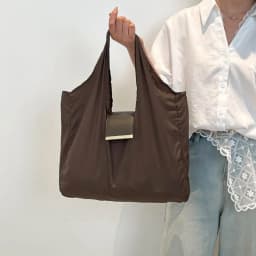 Reusable Mini Keychain Tote Bag Large Capacity Eco-Friendly Foldable Shopping Bag Key Ring Lightweight Expandable Reusable Bag