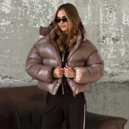 Classic Women's Winter Jacket Coat Hooded Cropped Warm Fashion Coats 2025 New Casual High Street Outerwear Lady Loose Fit Outfit