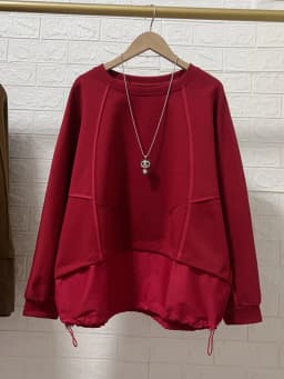 EAM Red Spliced Drawstring Hem Sweatshirt New Round Neck Long Sleeve Women Big Size Fashion Tide Spring Autumn 2026 30A5350