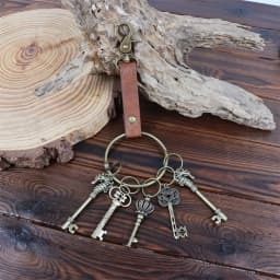 Retro Metal Keychains Circular Rings Cosplay Belts Medieval Clothing Accessories Renaissance Style Keychain Belt for Costumes