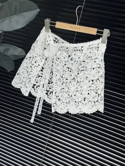 Ele Water-Soluble Lace Apron Skirt Multi-Layered Wear Ladies High Waist A-Line  Skirt Slimming Butt Covering Design