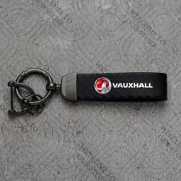 For Vauxhall Logo Meriva Vectra VXR Astra Insignia GTC Vivaro Junior Car Carbon Fiber Leather Car KeyChain Custom Key Rings Gift