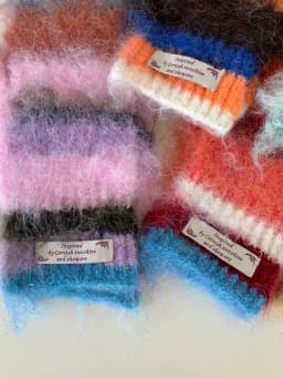 Striped Rainbow Beanies Hat Gloves Two Piece Set For Women&Men Winter Warm Skullis Hats Unisex Outdoor Coldproof Gloves Caps Set