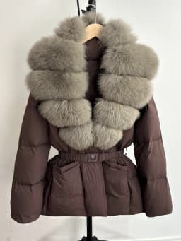2025 Newest Winter Real Natural Huge Fox Fur Puffer Jacket Women Thicken Warm Belted 90% White Duck Down Coat Waterproof Parka