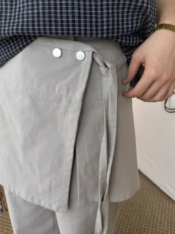 [EAM] High Waist Black Irregular Bandage Long Elegant Wide Leg Pants New Trousers Women Fashion Tide Spring Autumn 2026 1DJ6125
