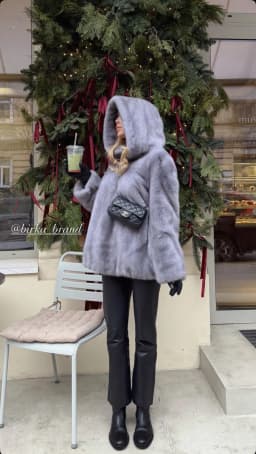 Women's Fluffy Faux Fur Hoodie Oversized Pullover Thick Warm Winter Sweatshirt Cozy Chic Elegant Luxe Outerwear