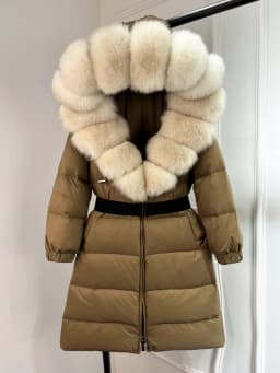 Lagabogy 2025 Winter Puffer Jacket Women Real Fox Fur Hooded Collar Thick Warm Long White Duck Down Coat Loose Luxury Outerwear