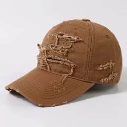 New Ripped Rimmed Baseball Hats for Men and Women Old Curved Brim Caps Personalized Casual Shade Outdoor Sunscreen Hip Hop Hats