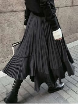 LANMREM Patchwork Fold Skirt For Women High Waist Solid Color Irregular Skirts Casual Female Clothing 2025 Spring New 2YA3242