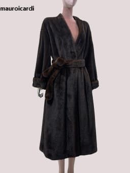 Mauroicardi Spring Winter Elegant Luxury Long Thick Warm Fluffy Soft Brown Faux Mink Fur Coat Women with Deep V Neck Sashes 2025