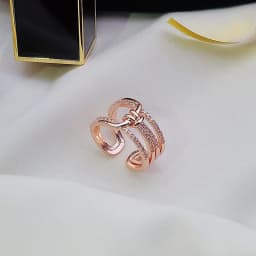 2025 New Exquisite Irregular Zircon Gold Color Open Rings Korean Fashion Jewelry For Women's Wedding Party Luxury Accessories