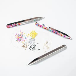 Beading Spoon and Washable Silicone Non-Slip Cushion Bead Picker and Slip-Resistant Mat for Storage Organization 2Piece