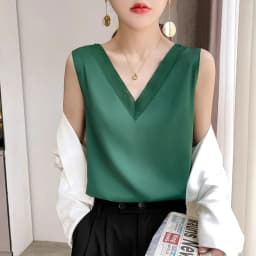 Silk halter V-neck sleeveless bodice Satin vest lace with beautiful back summer jacket with suit top