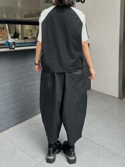[EAM] High Elastic Waist Black Brief Pocket Casual Harem Pants New Trousers Women Fashion Tide Spring Autumn 20261DJ1385