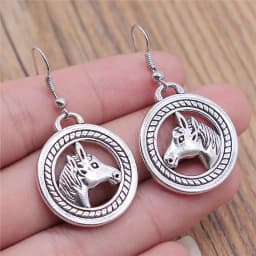 Vintage Lucky Horseshoe Pendant Dangle Drop Earrings For Women Girls Good Luck Jewelry Fashion Jewelry Gift