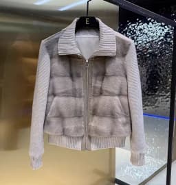 2026 Winter New High-End Knitted Sleeve Patchwork Mink Fur down Jacket Women's Short Fur Jacket