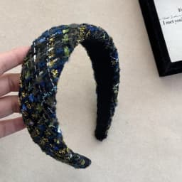 1Pcs thick tweed wide edge headband looks small and retro,suitable daily commuting,dating,and versatile hair accessories
