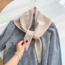 100% Wool Women's Knitted Triangle Scarf Shawl Warmth for Autumn and Winter Multifunctional All - Match Small Scarf for Ladies