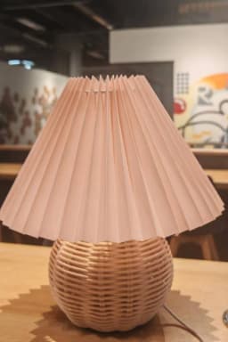 Vintage Wicker Table Light with Pleated Lampshade Bedside Lamp Farmhouse Boho Rattan Lamps for Bedroom Living Room Home Decor