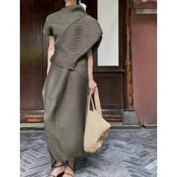 Pleated T-Shirt 2026 Summer New Japane Irregular Cut Pile Collar Top Simple Fashion Lightweight Wrinkle-Free Women Skirt