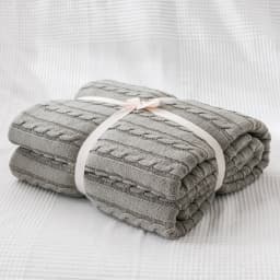 Battilo Cotton Knitted Throw Blanket Soft Cozy Cable Knit Sofa Throws Large Heavyweight Decorative Blanket for Twin Queen Bed