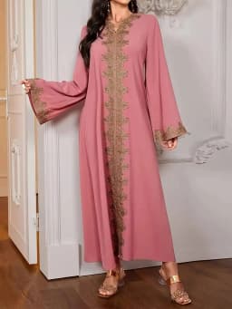 2026 casual and elegant style - lace solid color loose long sleeved dress and long skirt, suitable for daily travel