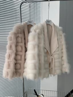 2025 New Style Real Fox Fur Coat Winter Women Loose Style Knitted Cardigan Jacket blended Thick Warm