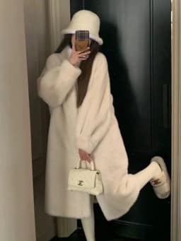 Winter 2026 New Women's Thickened Long Fur Coat Eco-friendly Synthetic Mink Fur Outerwear Korean Style Loose Fit Commute Wind