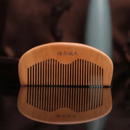 Wooden Combs Engraved Peach Massage Anti-Static Comb Women Natural Peach Wood Beauty Accessories Healthy Hair Care Styling Tools