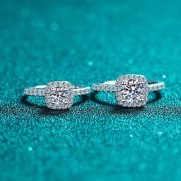 NeeTim D Color Moissanite Ring 925 Sterling Silver with White Gold Plated Sparkling Rings for Women Wedding Band Jewelry Gifts