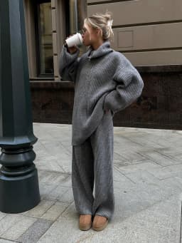 Wolfeel Women's New Autumn Winter Collared Half Zip Ribbed Knit 2-Piece Set Oversized Wide Leg Pants Fashion Sweater Suit