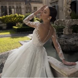 Customized Luxury Mermaid Wedding Dress O-neck Long Sleeve Tulle Backless Bridal Gown Detachable Trailing Marriage Dress