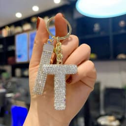 Full Rhinestone 26-Letter Keychain, Bling Car Key Ring & Sparkly Bag Charm - Perfect Small Gift